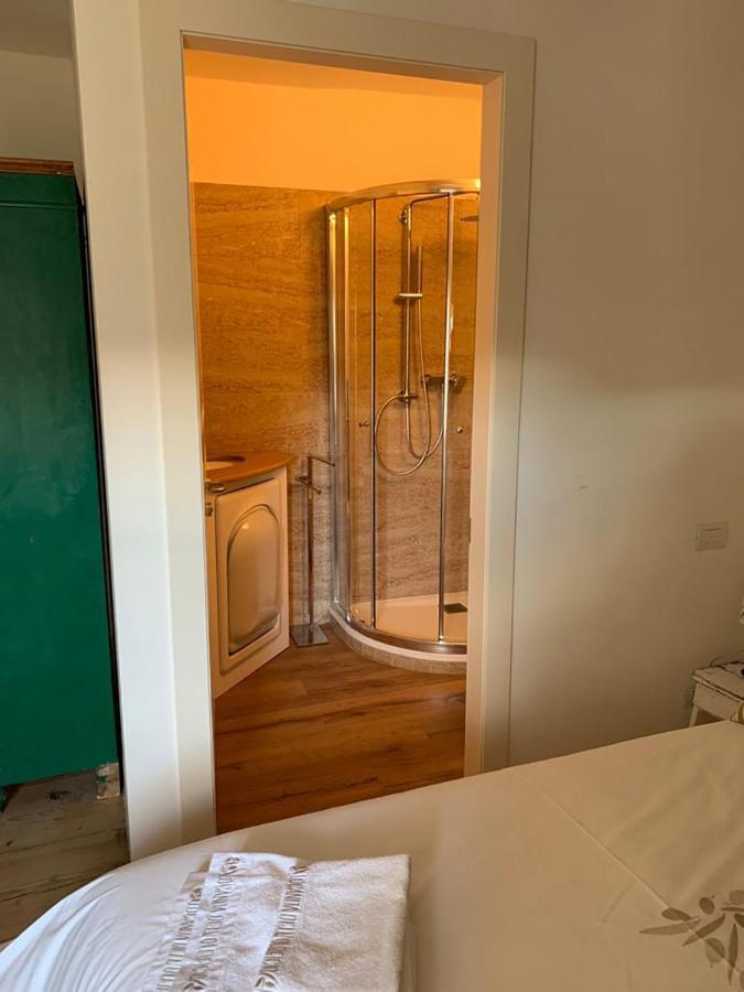 Locanda Dell'Oleificio Mezzane di Sotto Exterior foto